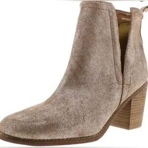 Diba‎ True Stop Golden Metallic Leather Bootie size 6